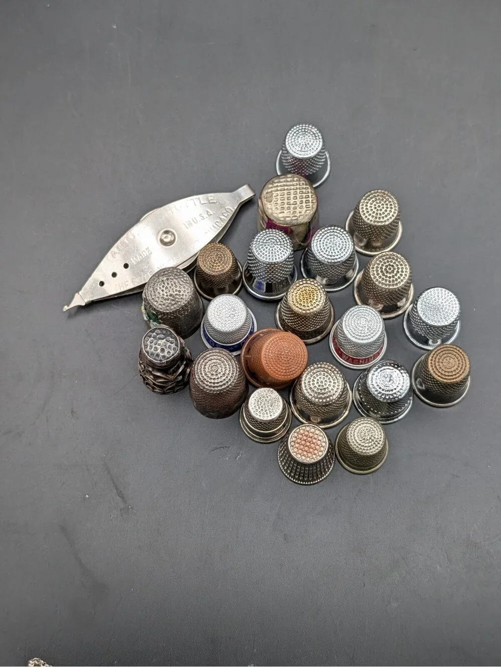 Vintage 925 Thimble Advertising Sewing Lot Boye Tatting Shuttle Mexico Abalone